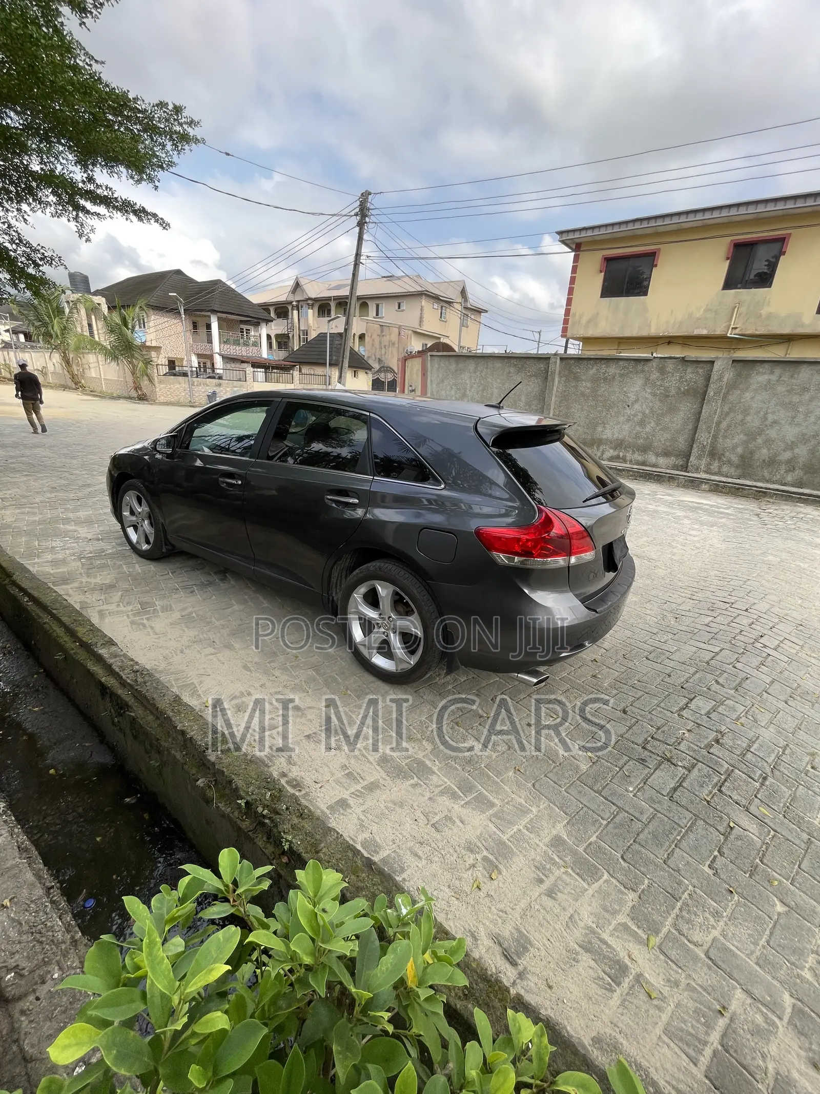Toyota Venza V6 AWD 2011 Gray