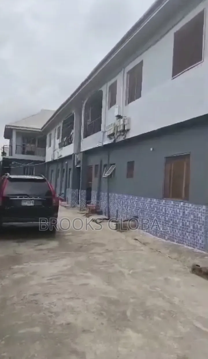 2bdrm Block of Flats in Egbe / Ikotun/Igando for sale