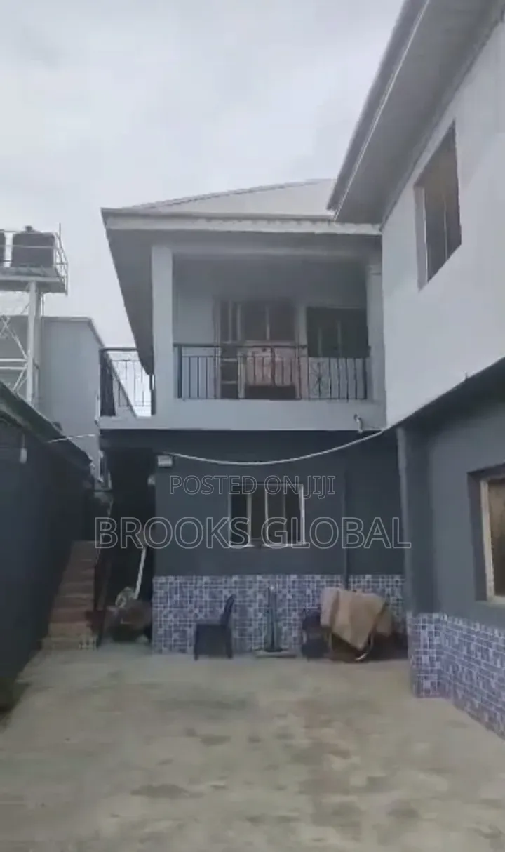 2bdrm Block of Flats in Egbe / Ikotun/Igando for sale