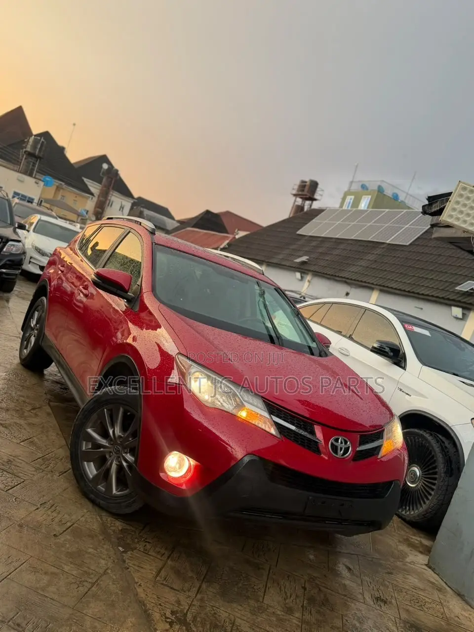 Toyota RAV4 Limited AWD (2.5L 4cyl 6A) 2013 Red