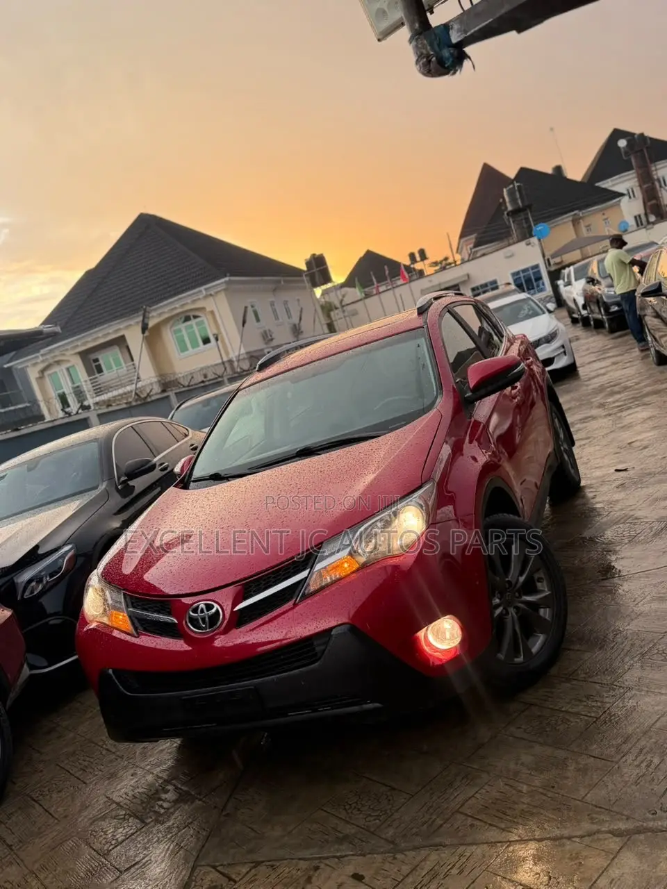 Toyota RAV4 Limited AWD (2.5L 4cyl 6A) 2013 Red