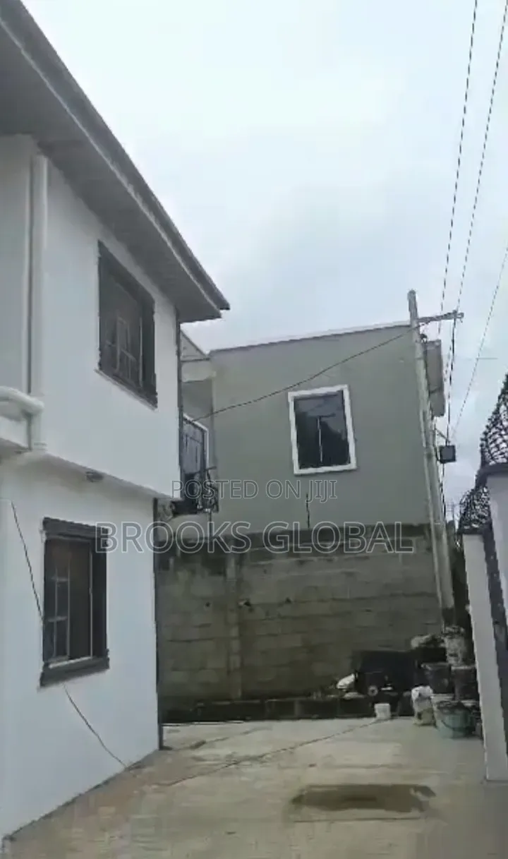 2bdrm Block of Flats in Isheri / Egbe Idimu for sale