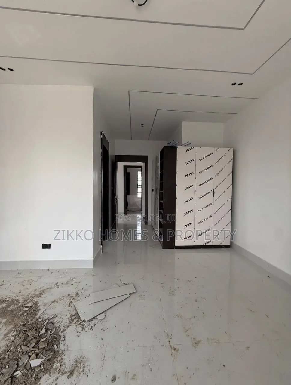 3bdrm Duplex in Sangotedo for sale