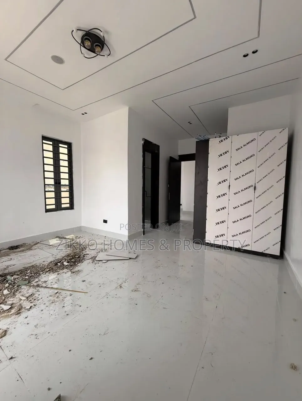 3bdrm Duplex in Sangotedo for sale
