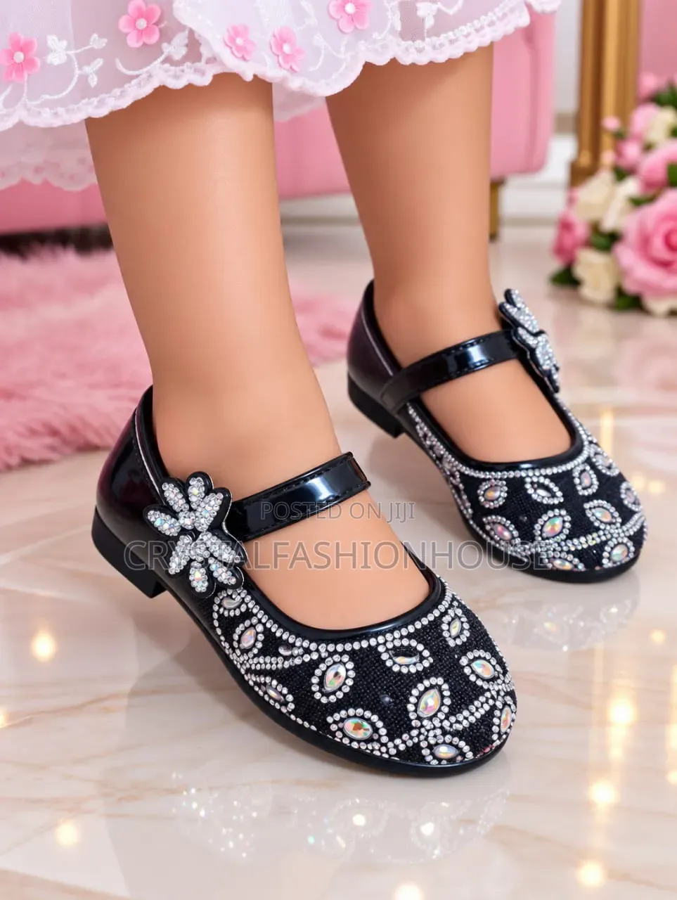 Cute Baby Girl Flat Shoe. Sizes 25 to 36