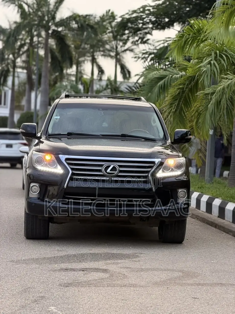 Lexus LX 570 AWD 2013 Black