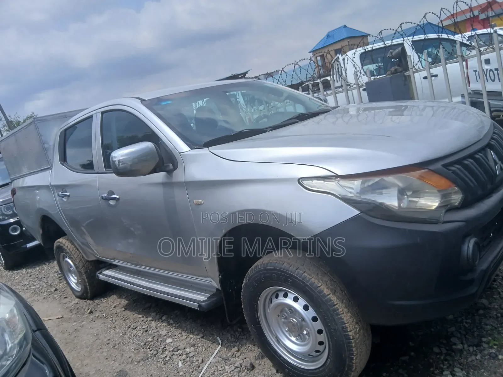 Mitsubishi L200 2016 Gray