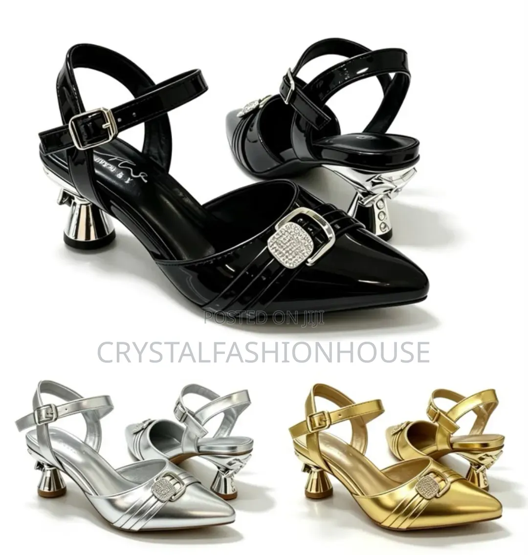 Girls High Heel Shoe. Sizes 25 to 37