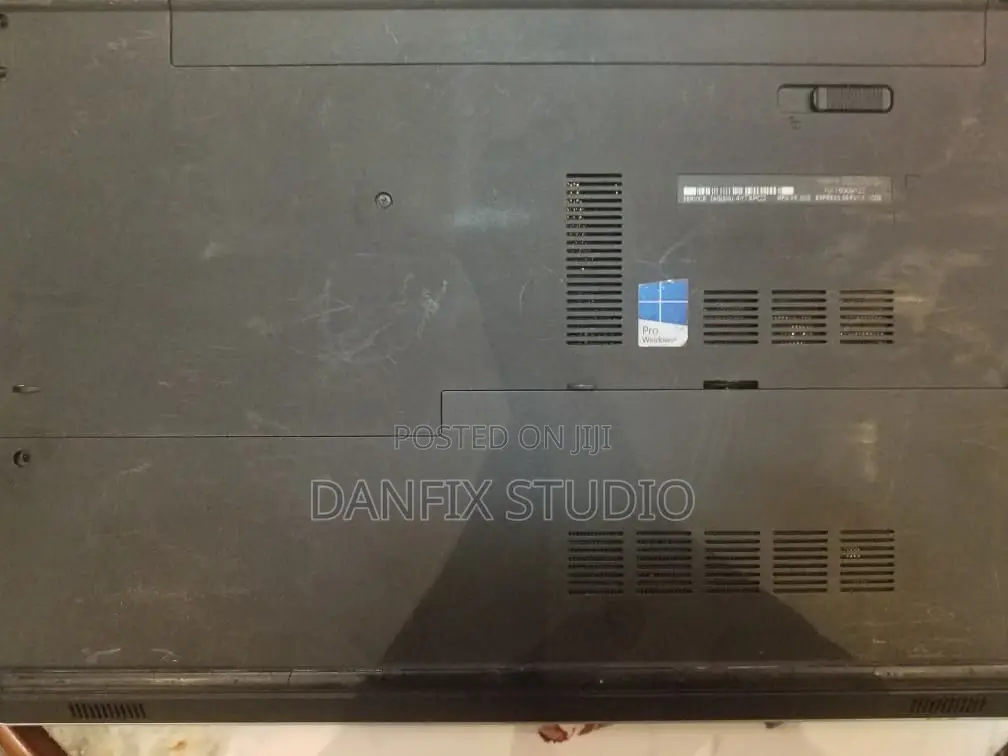 Laptop Dell Inspiron 15 8GB Intel Core i5 HDD+SSD 500GB