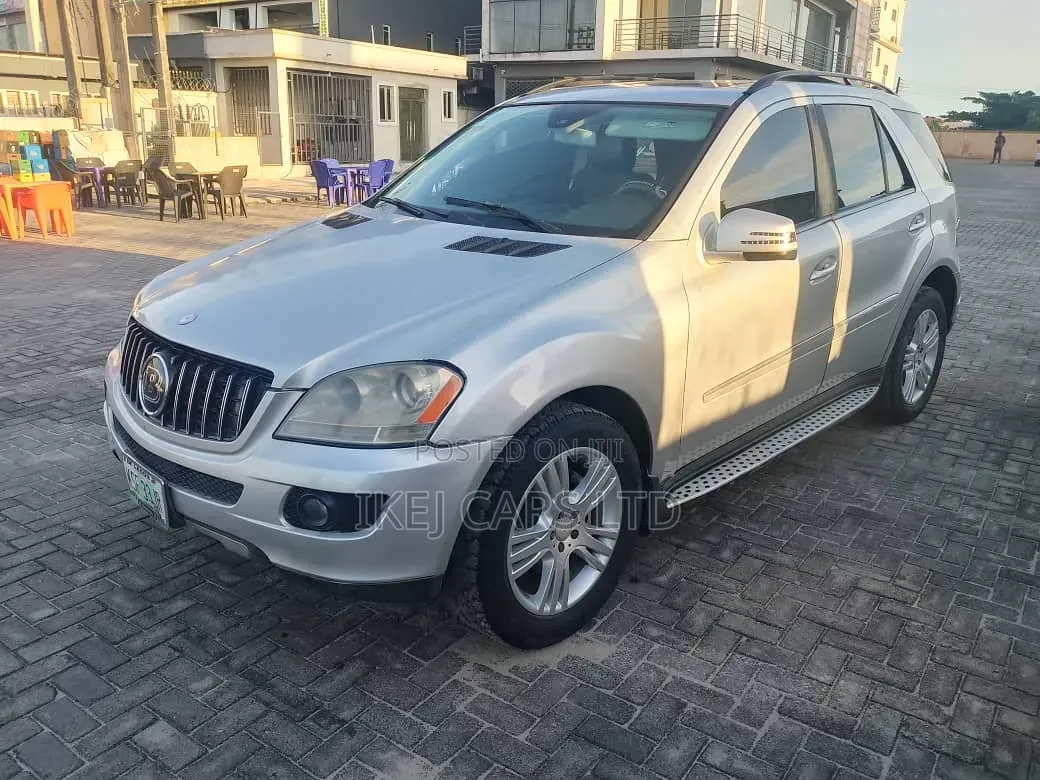 Mercedes-Benz M Class 2009 Silver