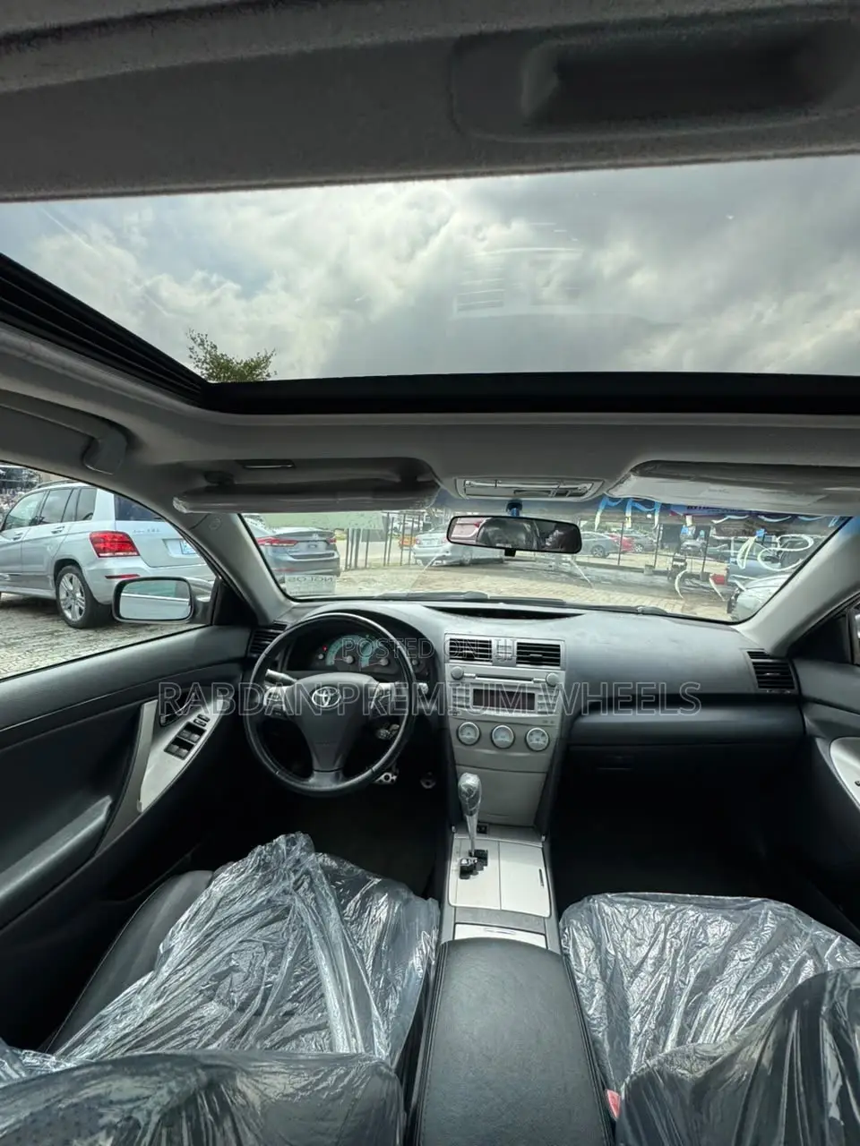 Toyota Camry SE 4dr Sedan (2.5L 4cyl 6AM) 2010 Gray