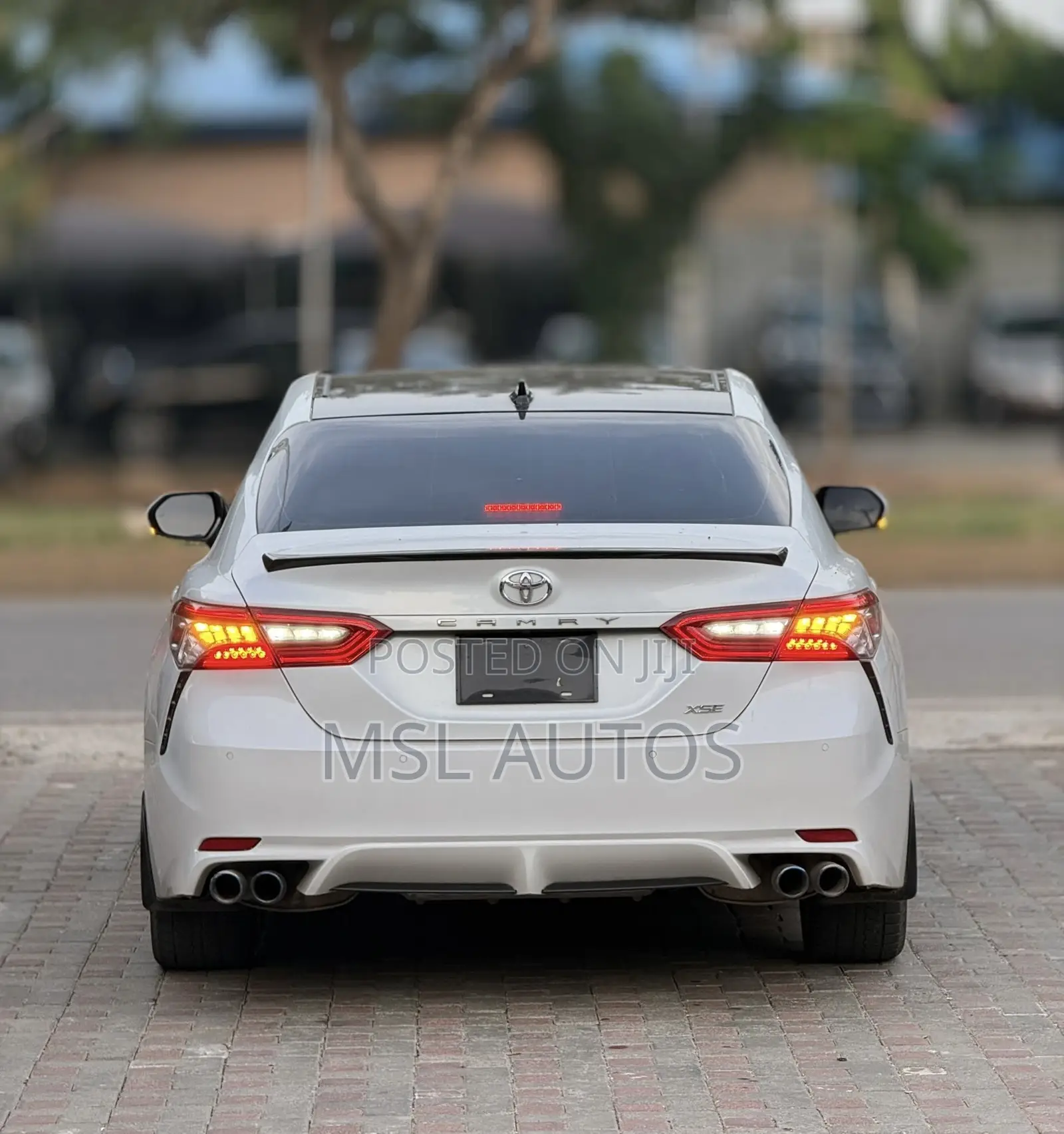 Toyota Camry XSE V6 FWD (3.5L 6cyl 8AM) 2018 White