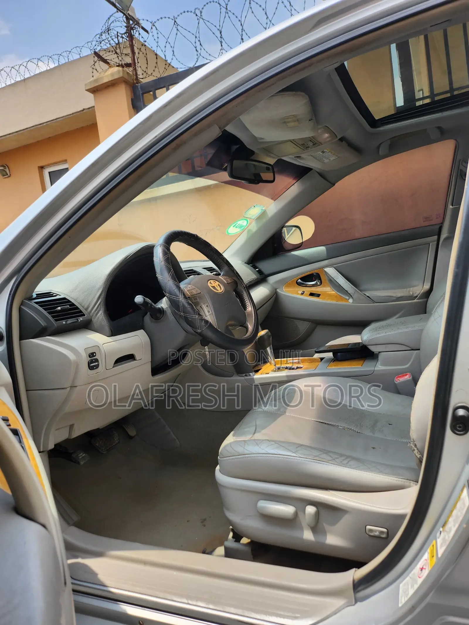 Toyota Camry XLE 4dr Sedan (2.4 4cyl 5A) 2008 Silver