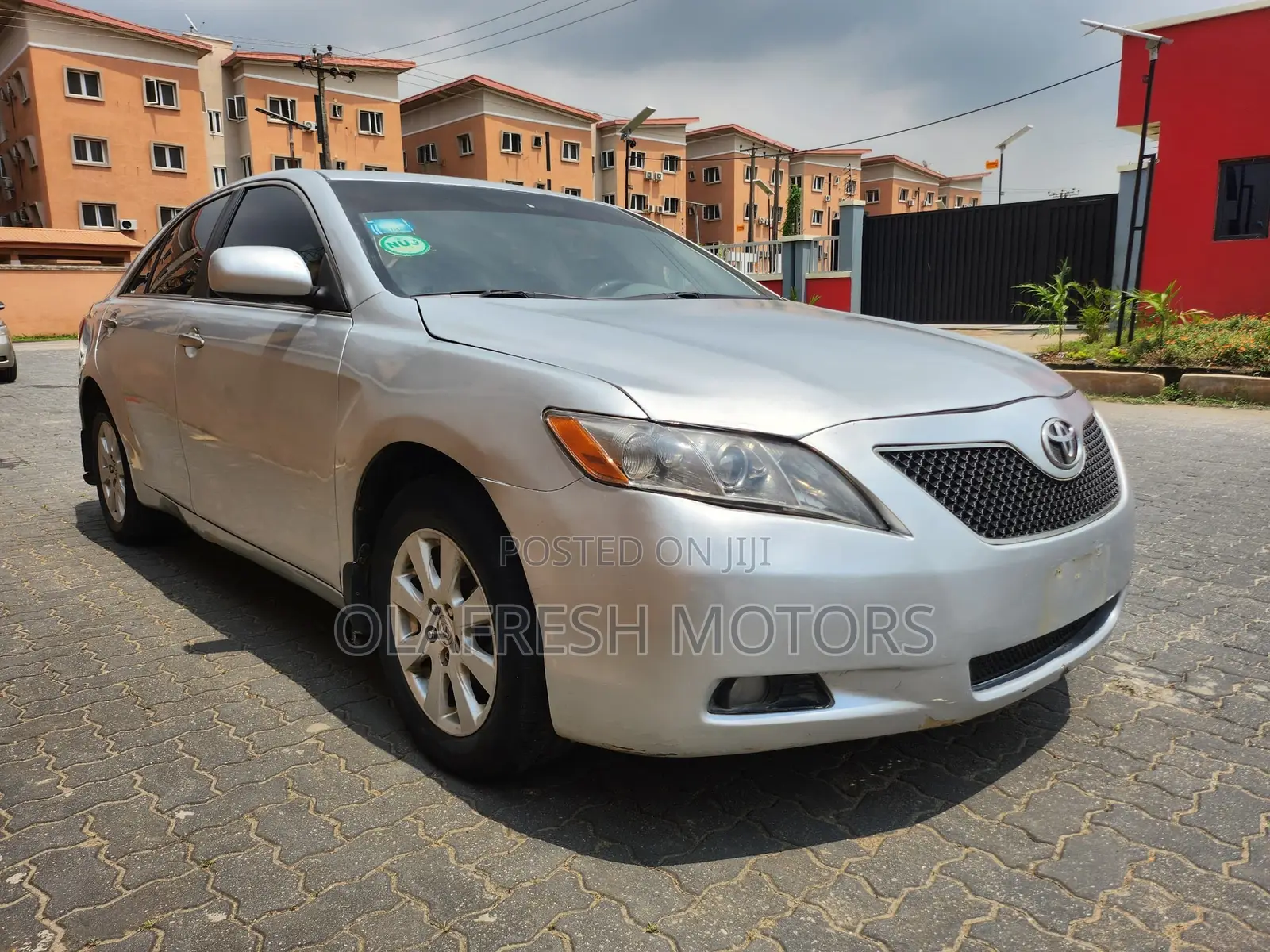 Toyota Camry XLE 4dr Sedan (2.4 4cyl 5A) 2008 Silver