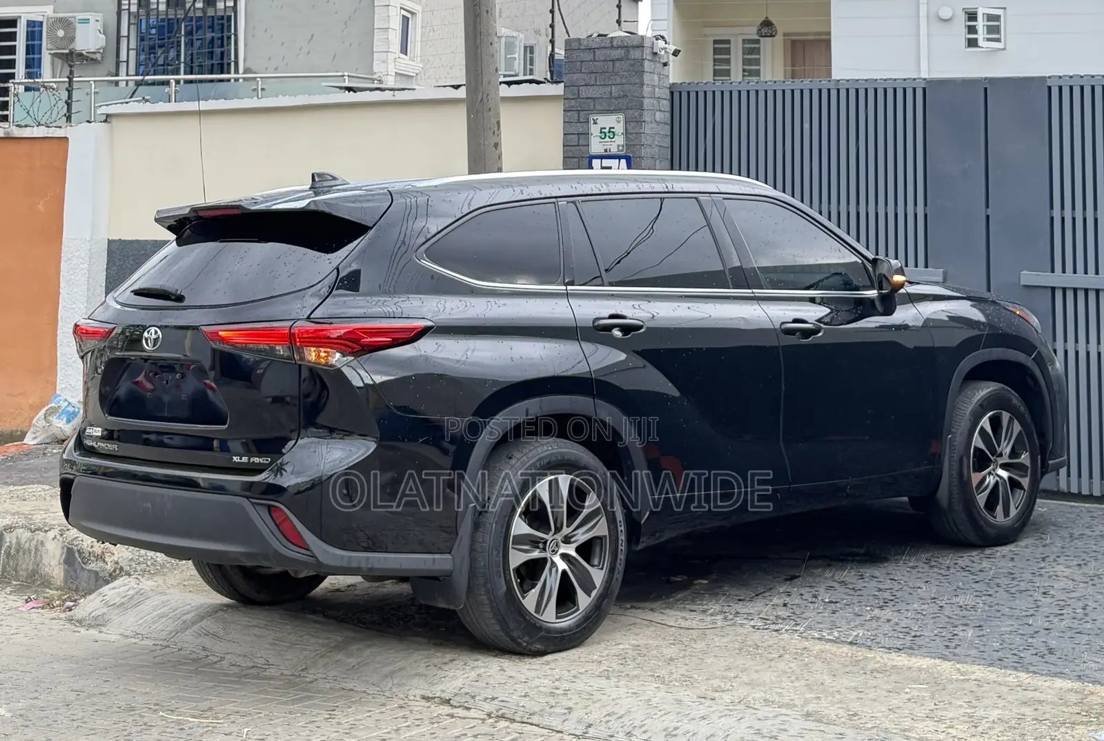 Toyota Highlander Limited 2021 Black