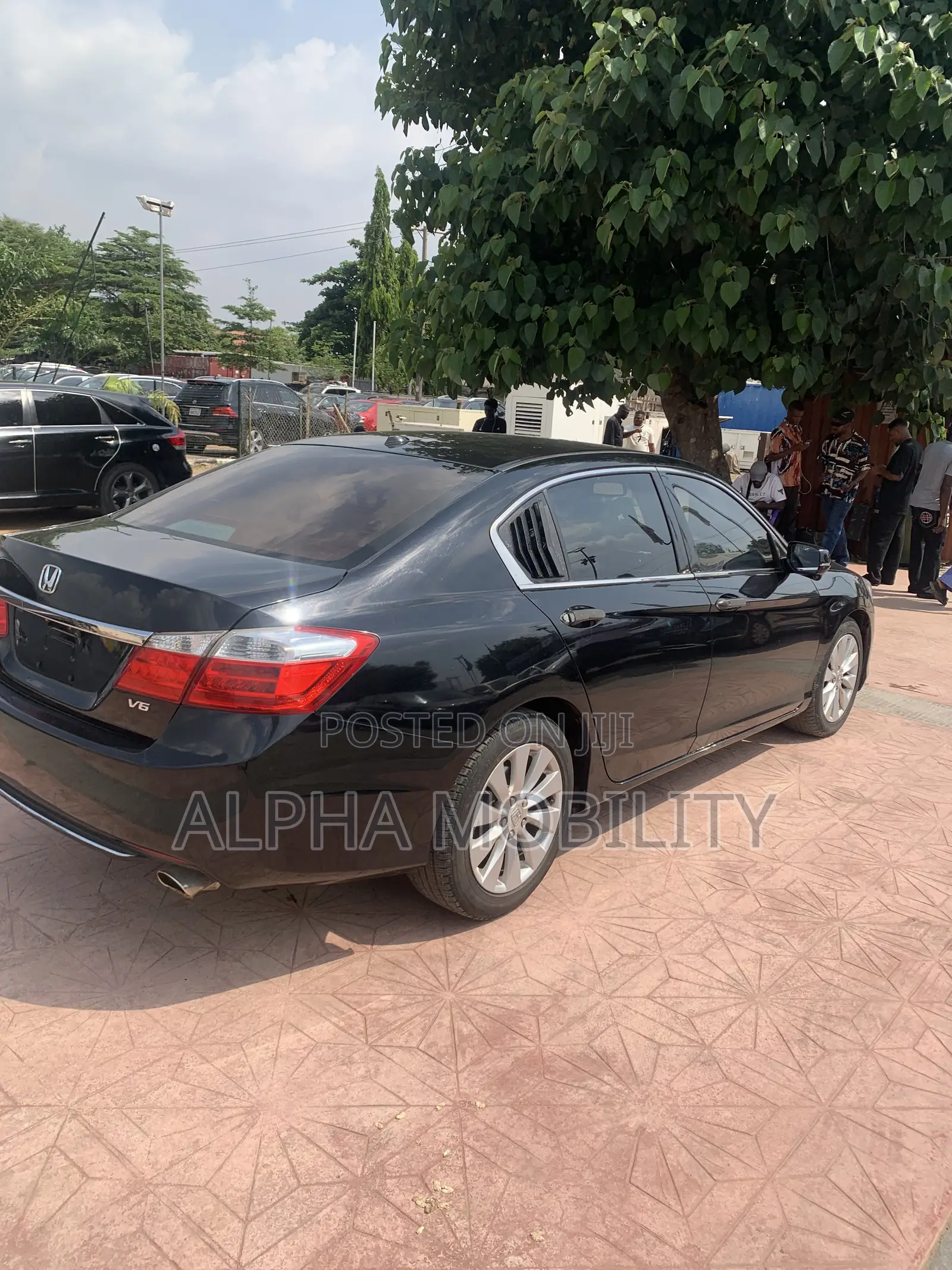 Honda Accord EX-L V-6 4dr Sedan FWD (3.5L 6cyl 6A) 2016 Black