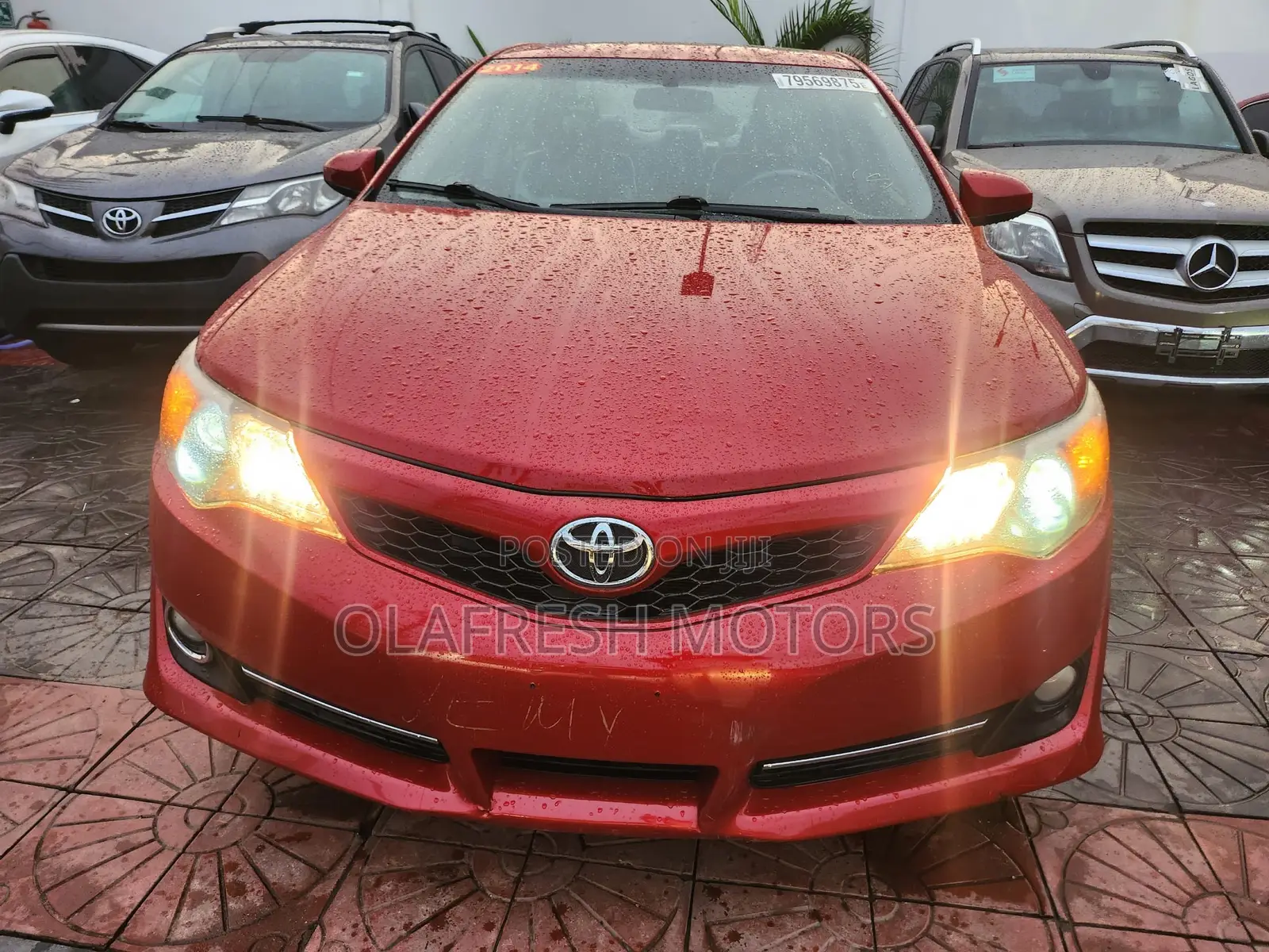 Toyota Camry 2014 Red