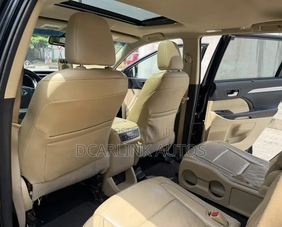Toyota Highlander XLE 4dr SUV (3.5L 6cyl 6A) 2014 Black