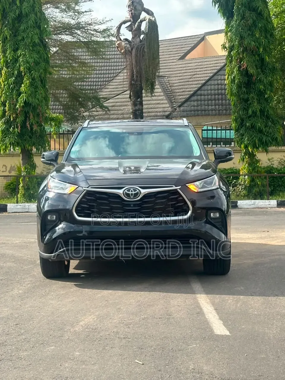 Toyota Highlander Limited 2021 Black