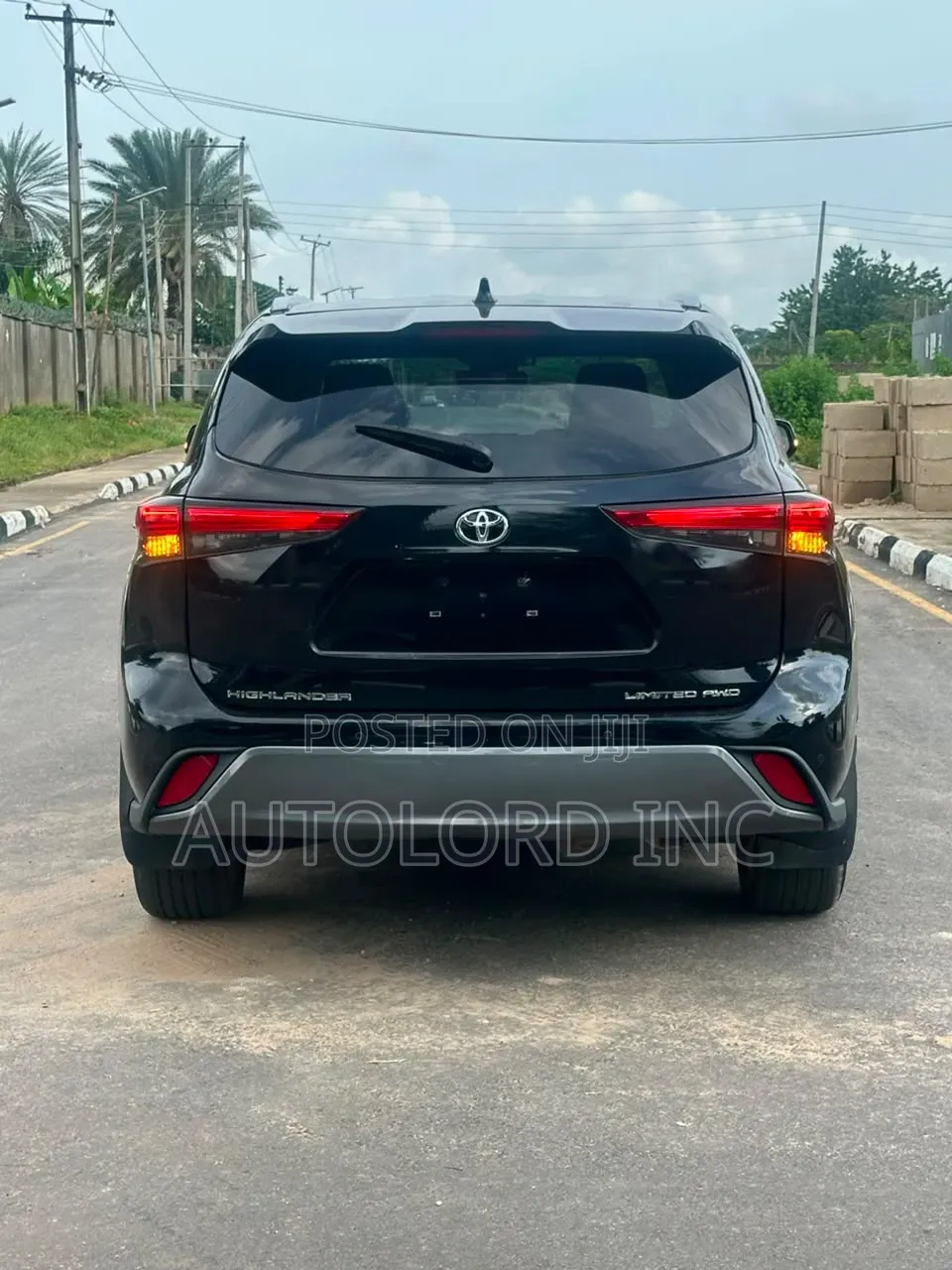 Toyota Highlander Limited 2021 Black