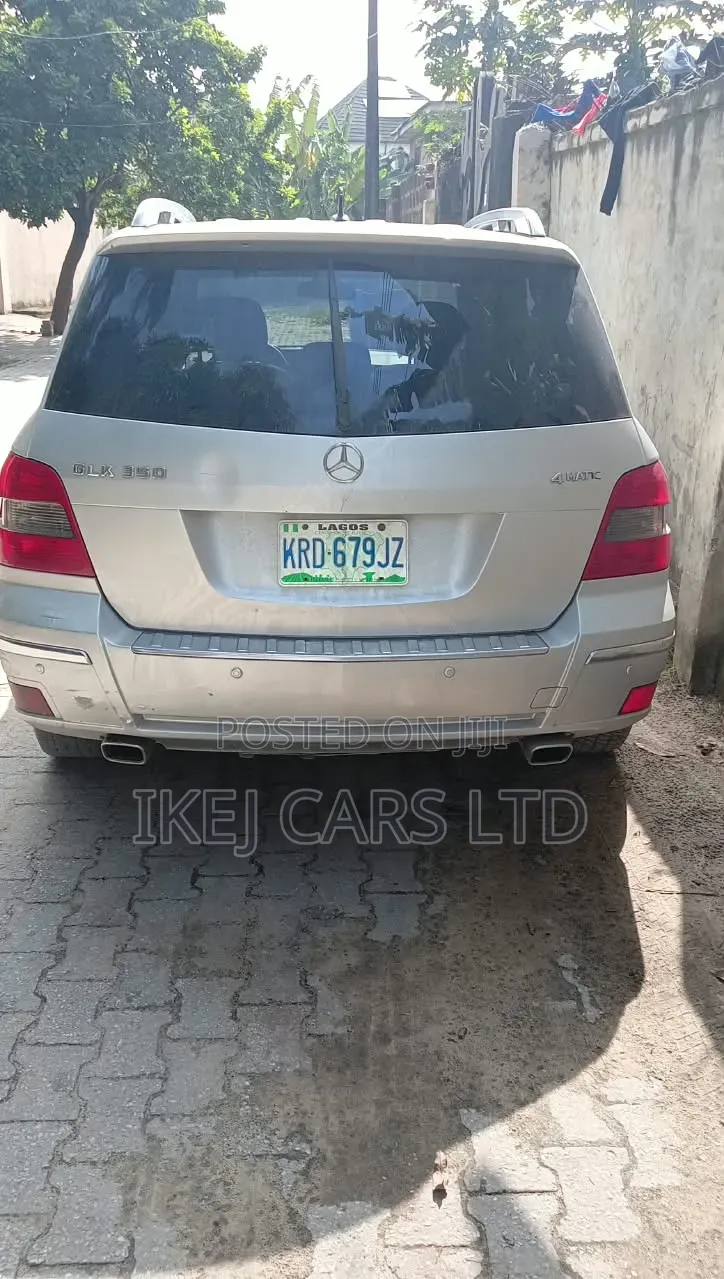 Mercedes-Benz GLK-Class 2011 Silver