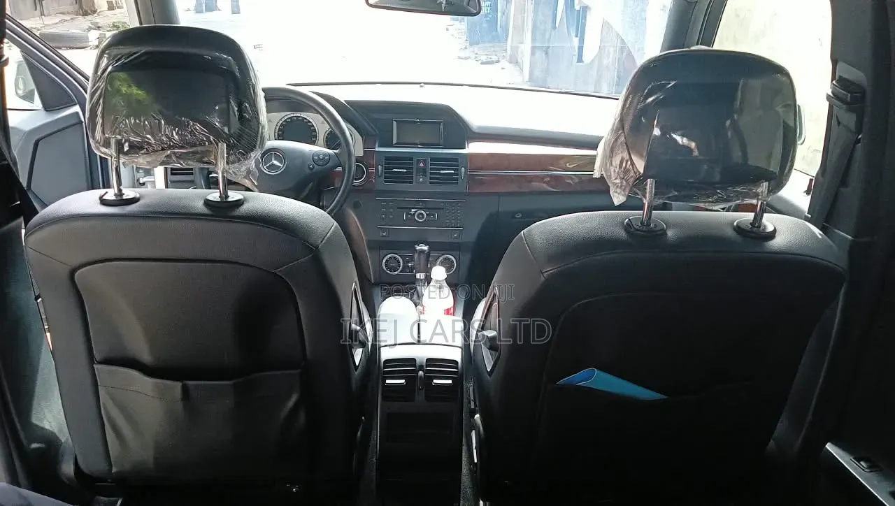 Mercedes-Benz GLK-Class 2011 Silver
