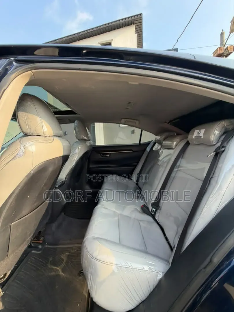 Lexus ES 2014 Blue