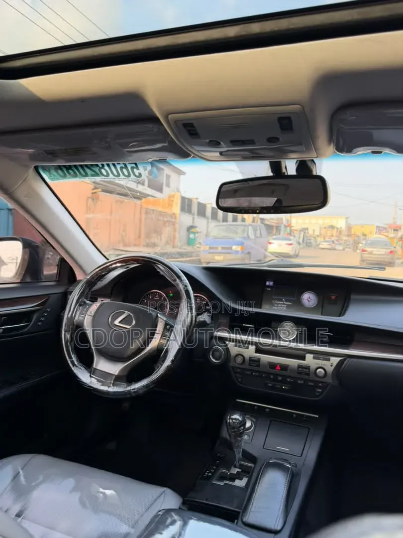 Lexus ES 2014 Blue