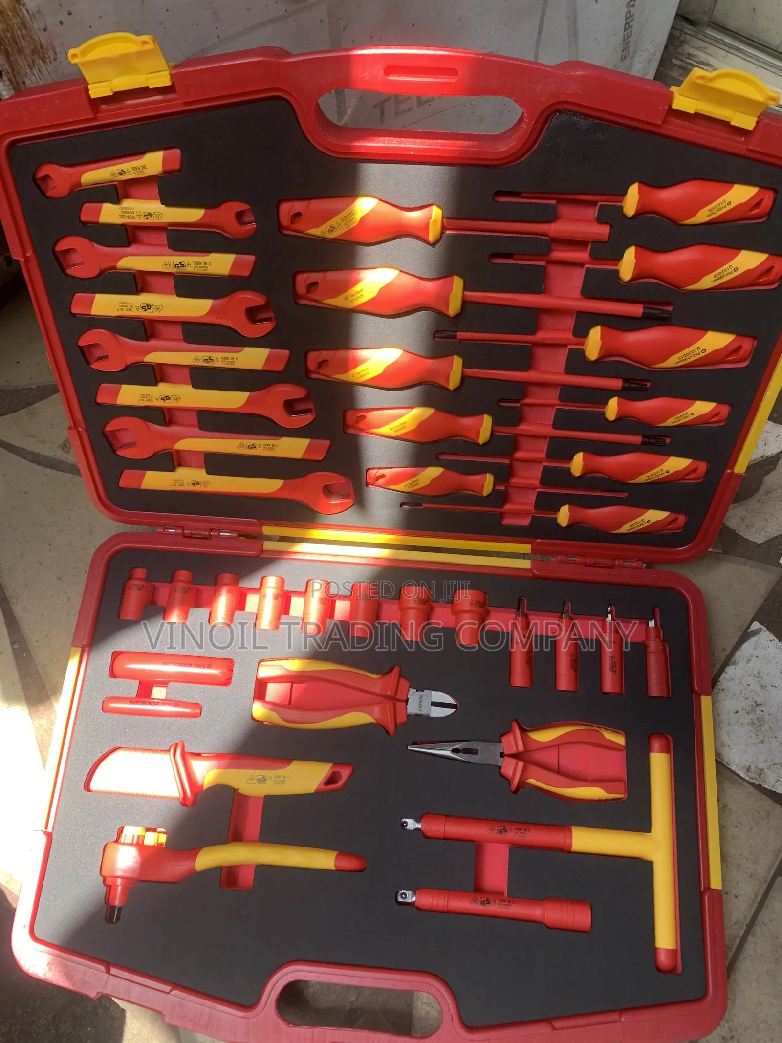 VDE Insulated Tool Set - 1000V - 32PCS - For Live Electric Work -NEPA