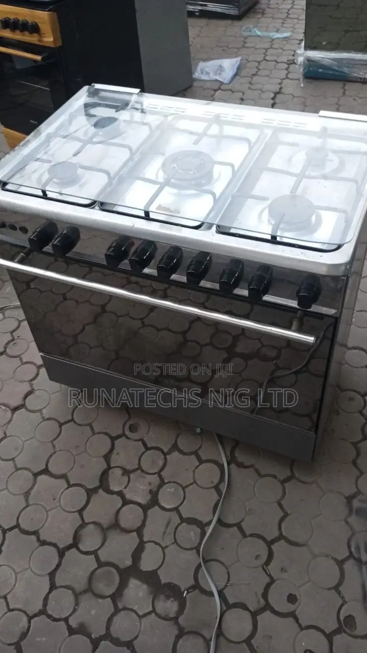 Polyester Heavy Duty 5 Gas Cooker With Oven & Grill Perfect Working