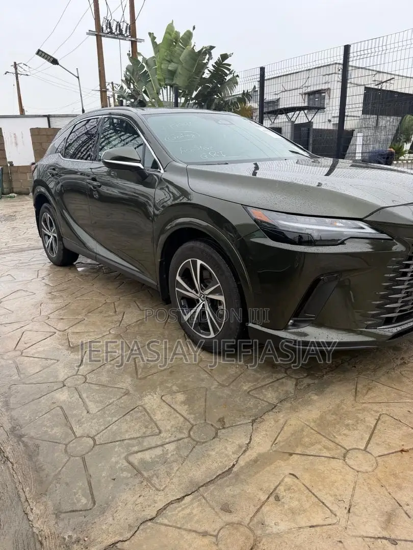 Toyota Highlander Limited 2025 Gray