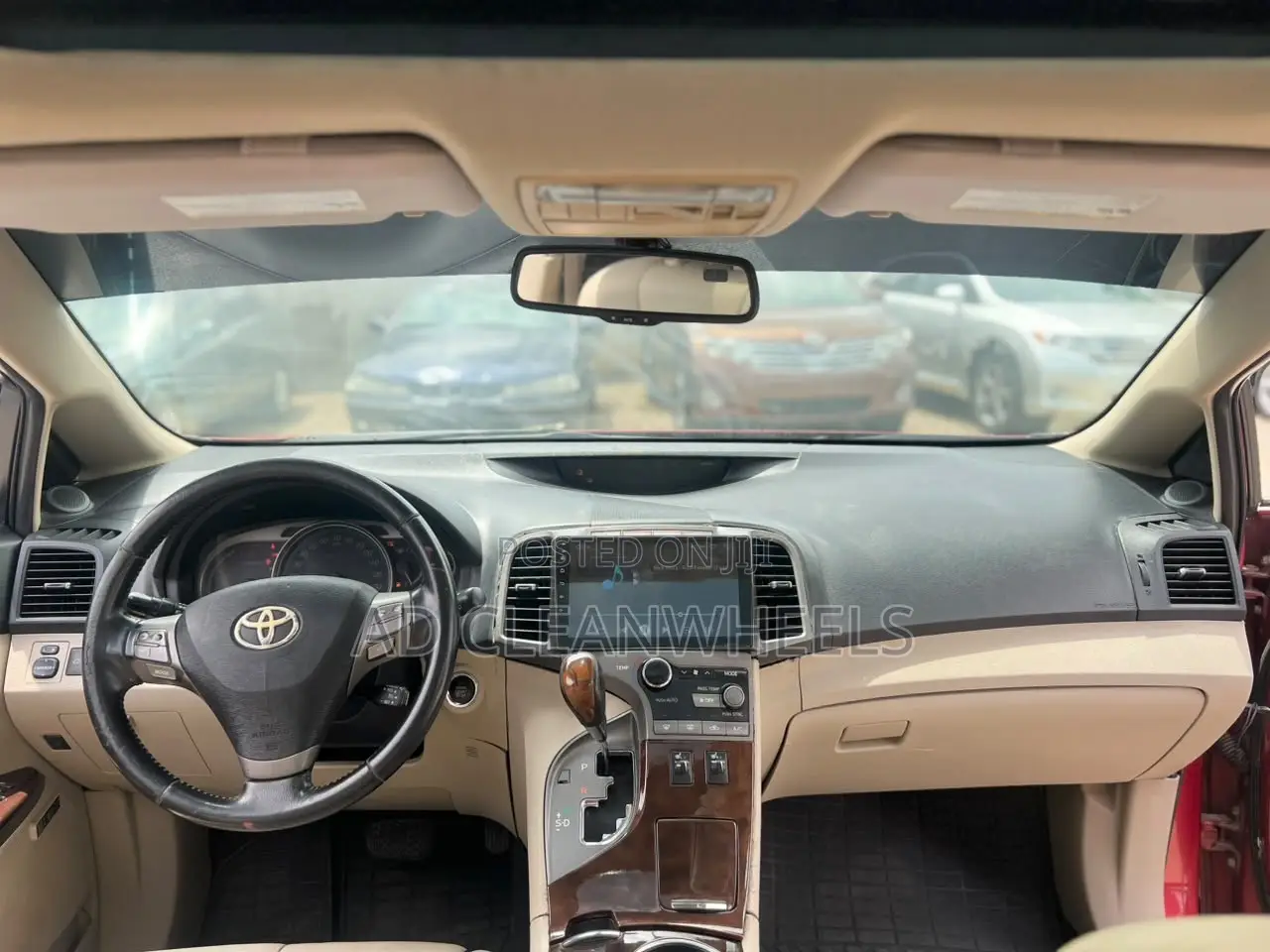 Toyota Venza XLE 2010 Red