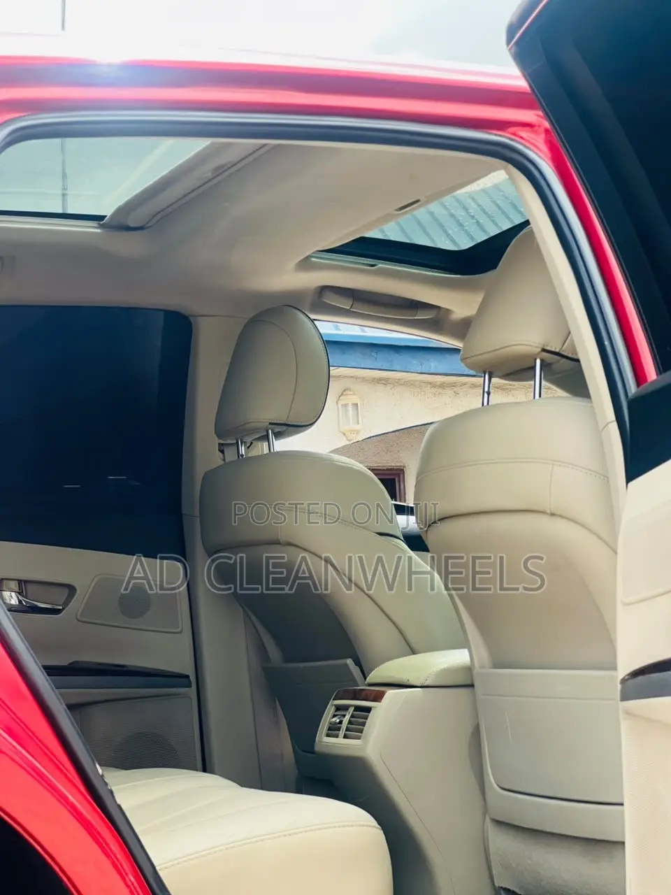 Toyota Venza XLE 2010 Red
