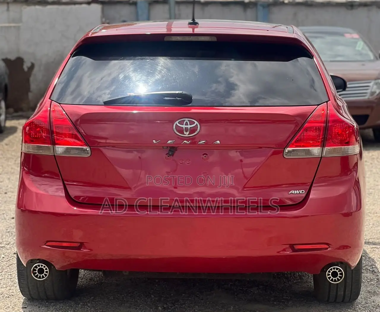 Toyota Venza XLE 2010 Red