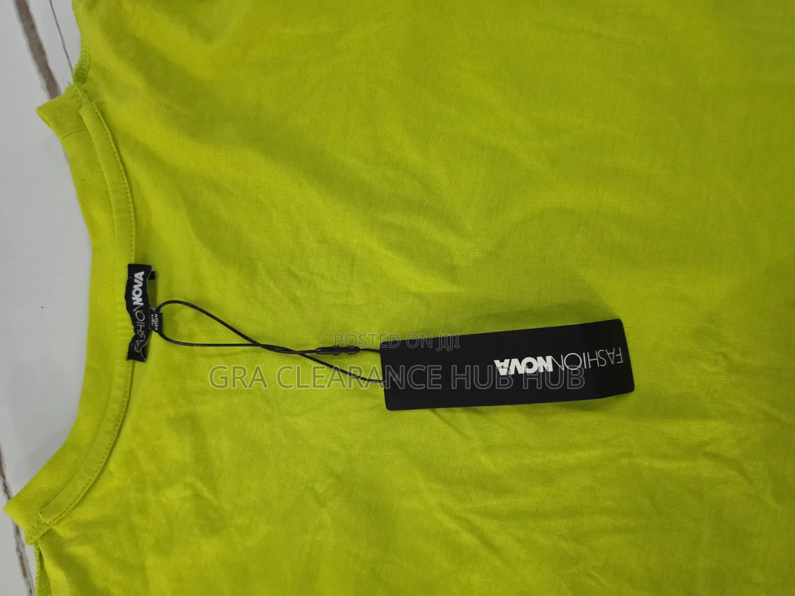 Brand New Fashion Nova Lime Green Crop Top T-Shirt With Tag
