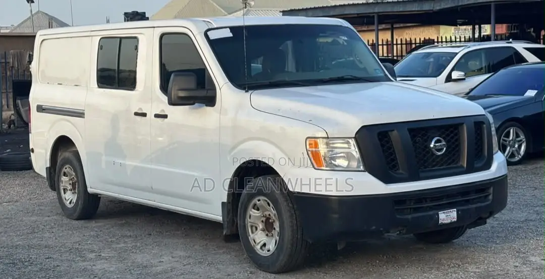 Nissan NV1500 2012 White