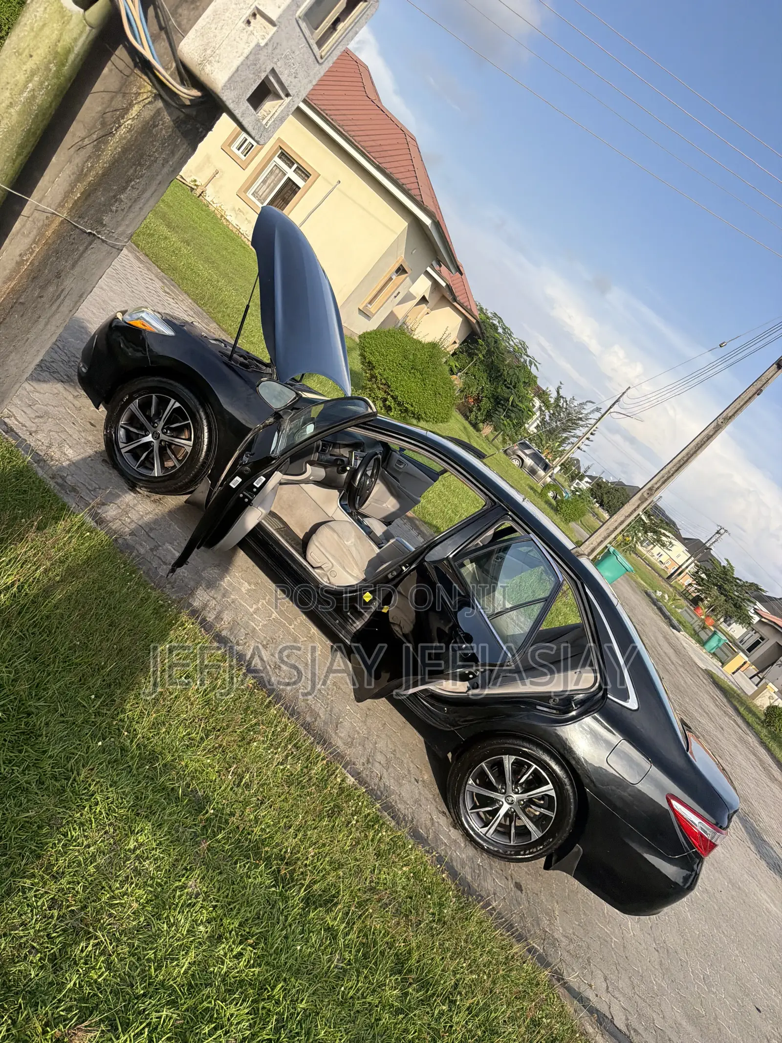 Toyota Camry LE 4dr Sedan (2.5L 4cyl 6A) 2015 Black