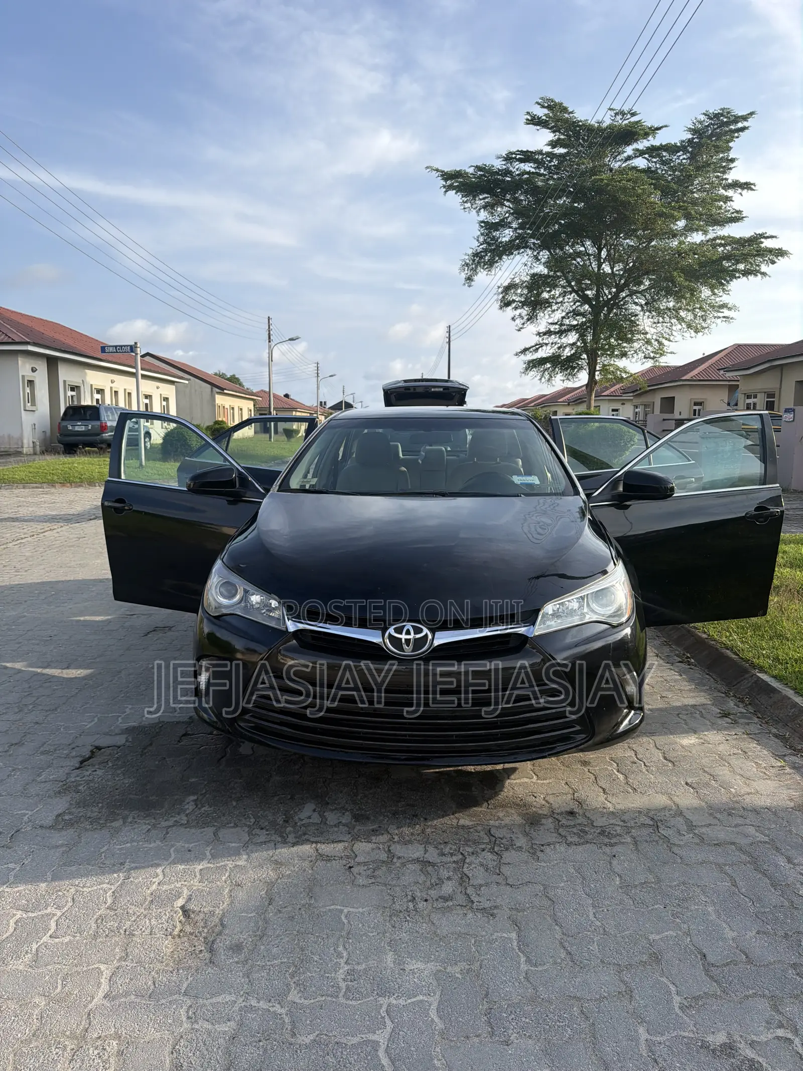 Toyota Camry LE 4dr Sedan (2.5L 4cyl 6A) 2015 Black