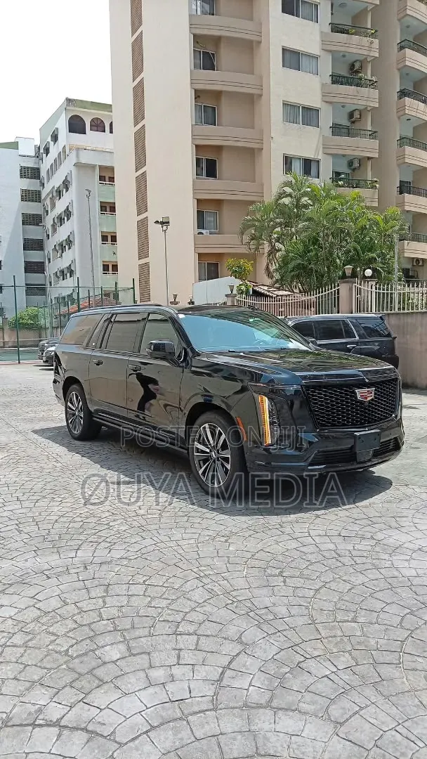 Cadillac Escalade Platinum Sport 4WD 2026 Black