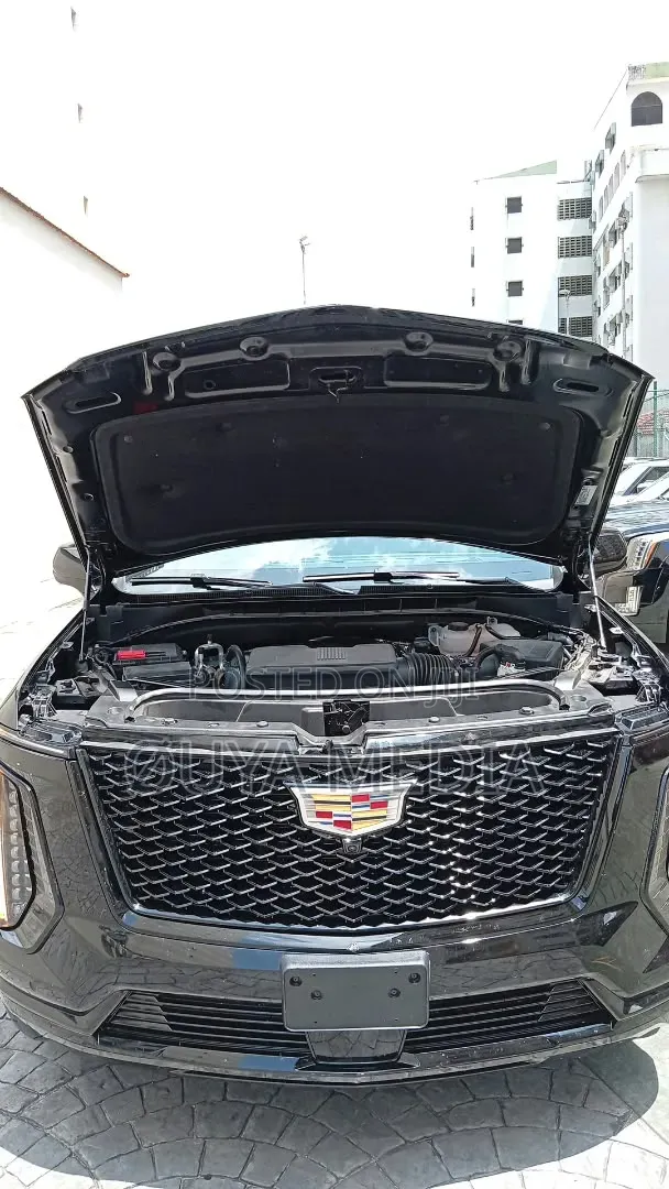 Cadillac Escalade Platinum Sport 4WD 2026 Black