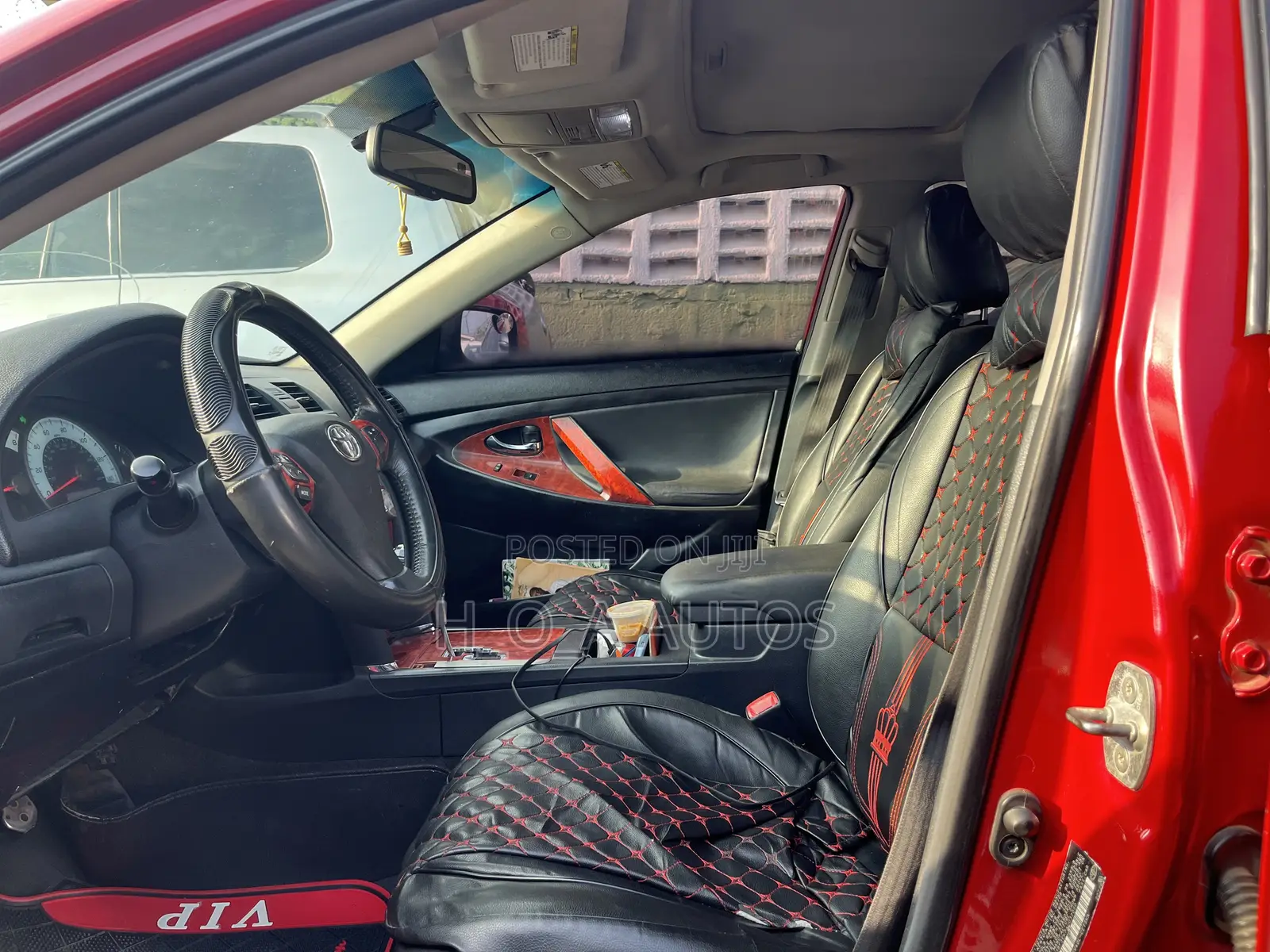 Toyota Camry SE 4dr Sedan (2.5L 4cyl 6AM) 2010 Red