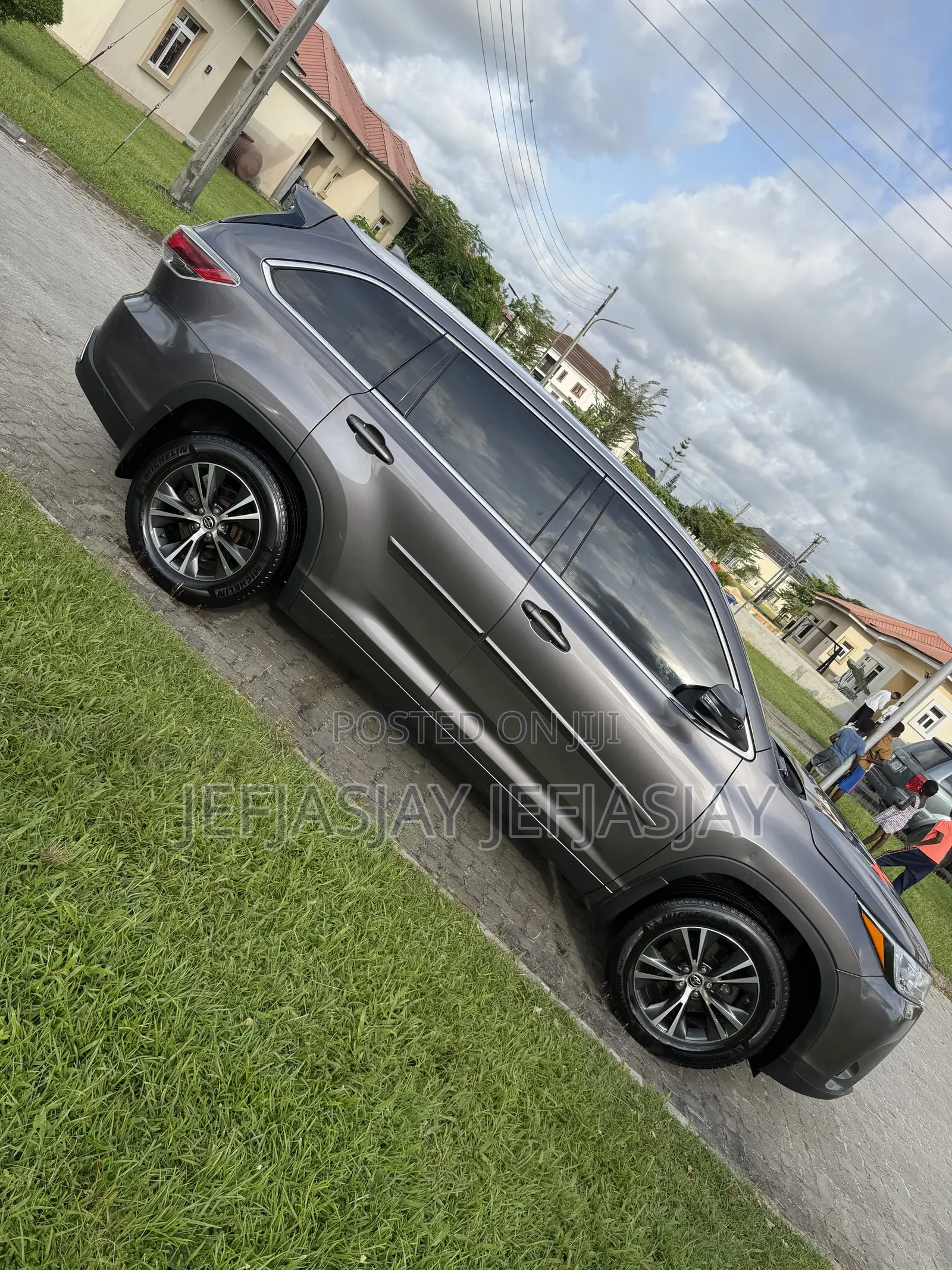 Toyota Highlander XLE V6 4x4 (3.5L 6cyl 6A) 2016 Gray