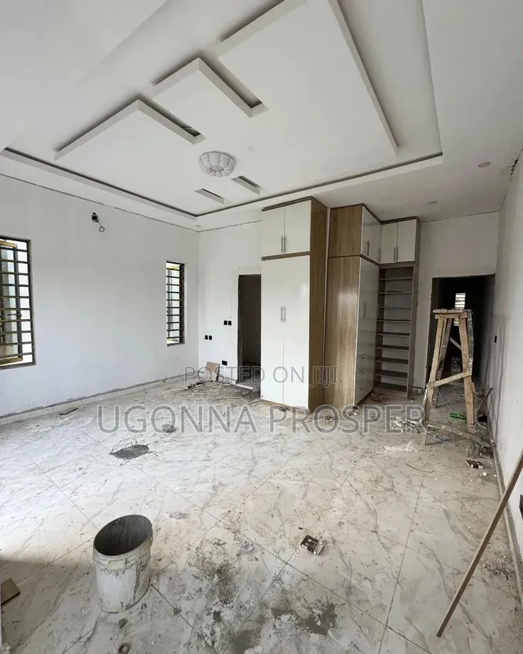 Screeding & Painting Services