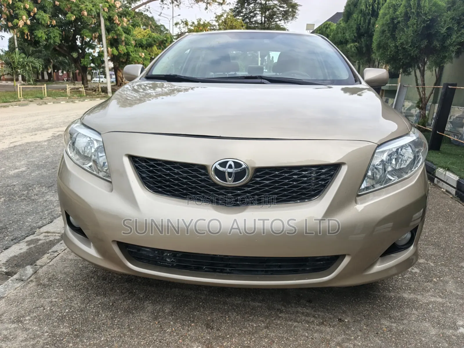 Toyota Corolla 2009 Gold