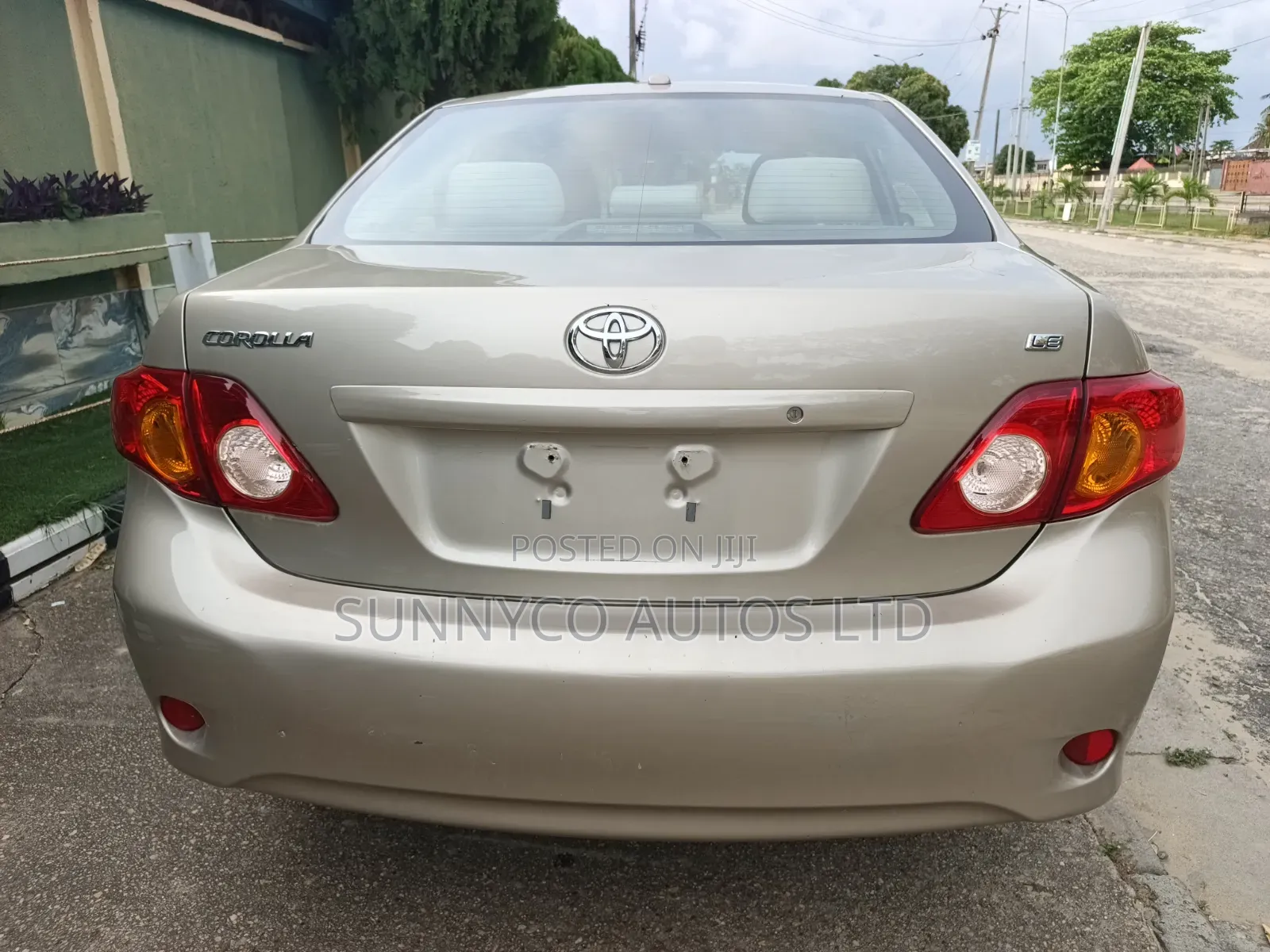 Toyota Corolla 2009 Gold