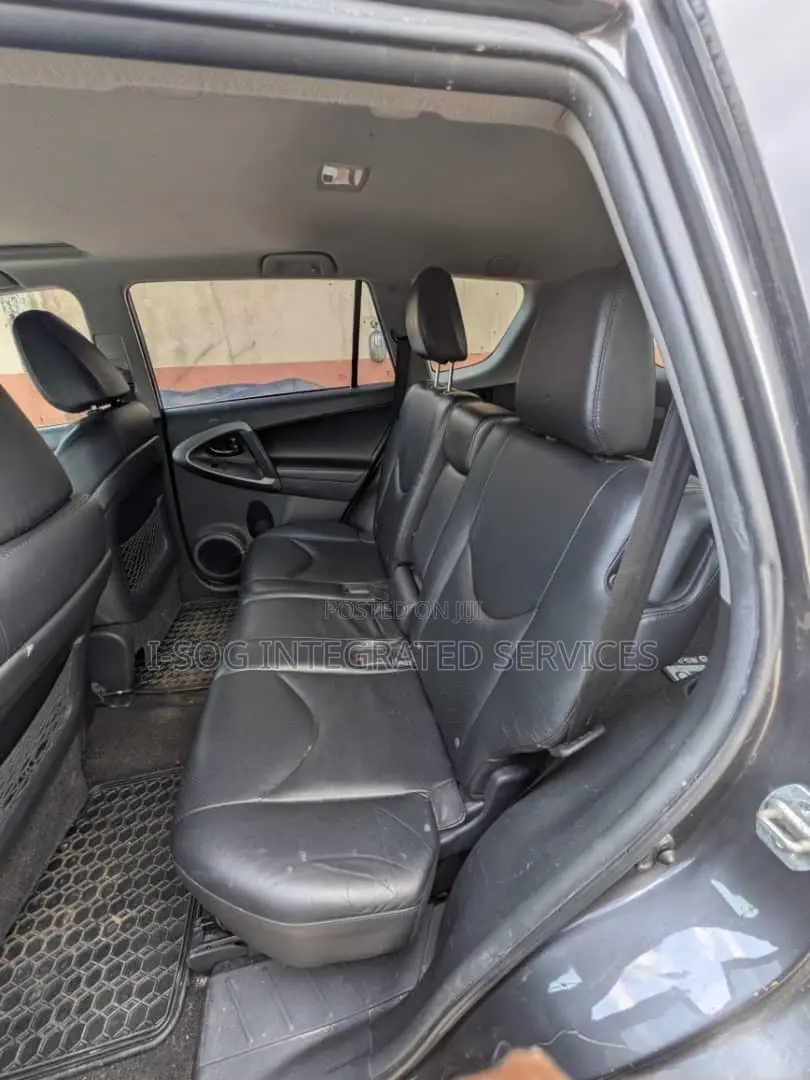 Toyota RAV4 3.5 Sport 4x4 2012 Gray