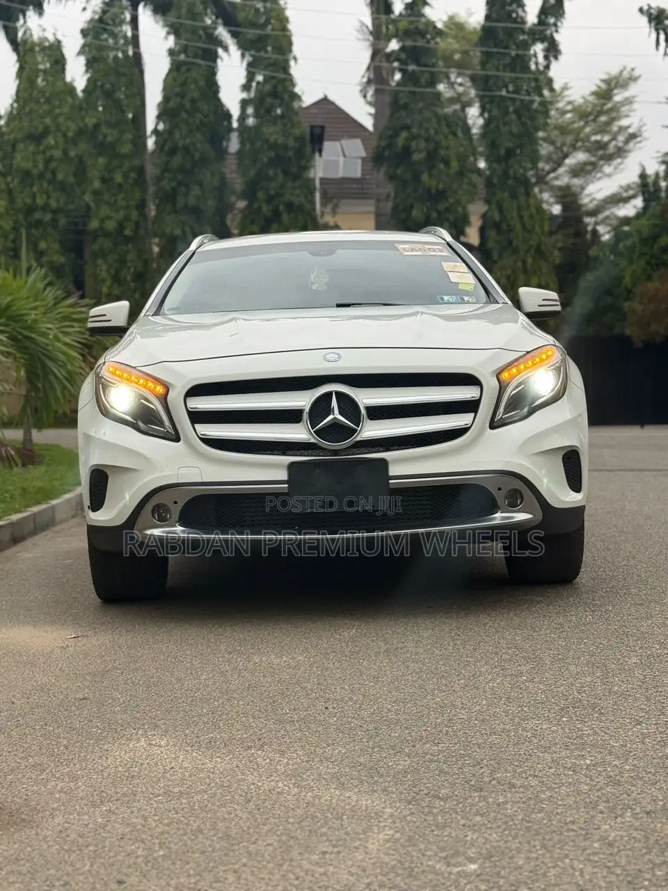 Mercedes-Benz GLA 250 2017 White