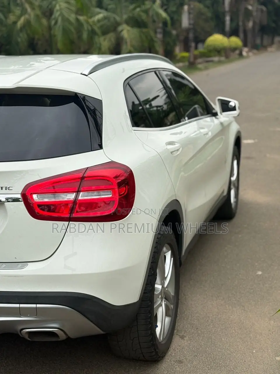 Mercedes-Benz GLA 250 2017 White