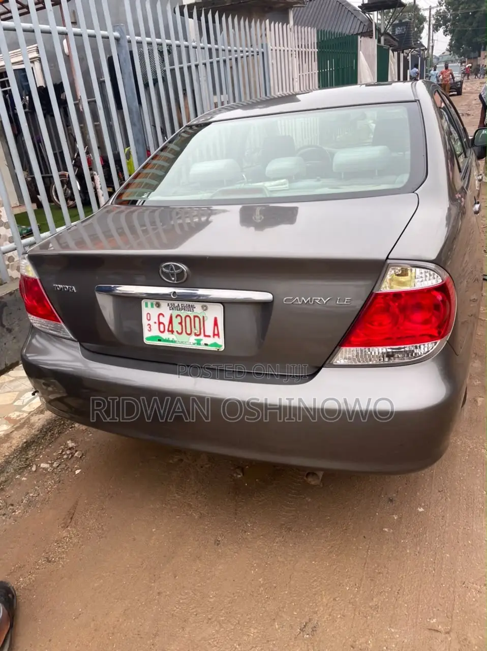 Toyota Camry 2005 Gray
