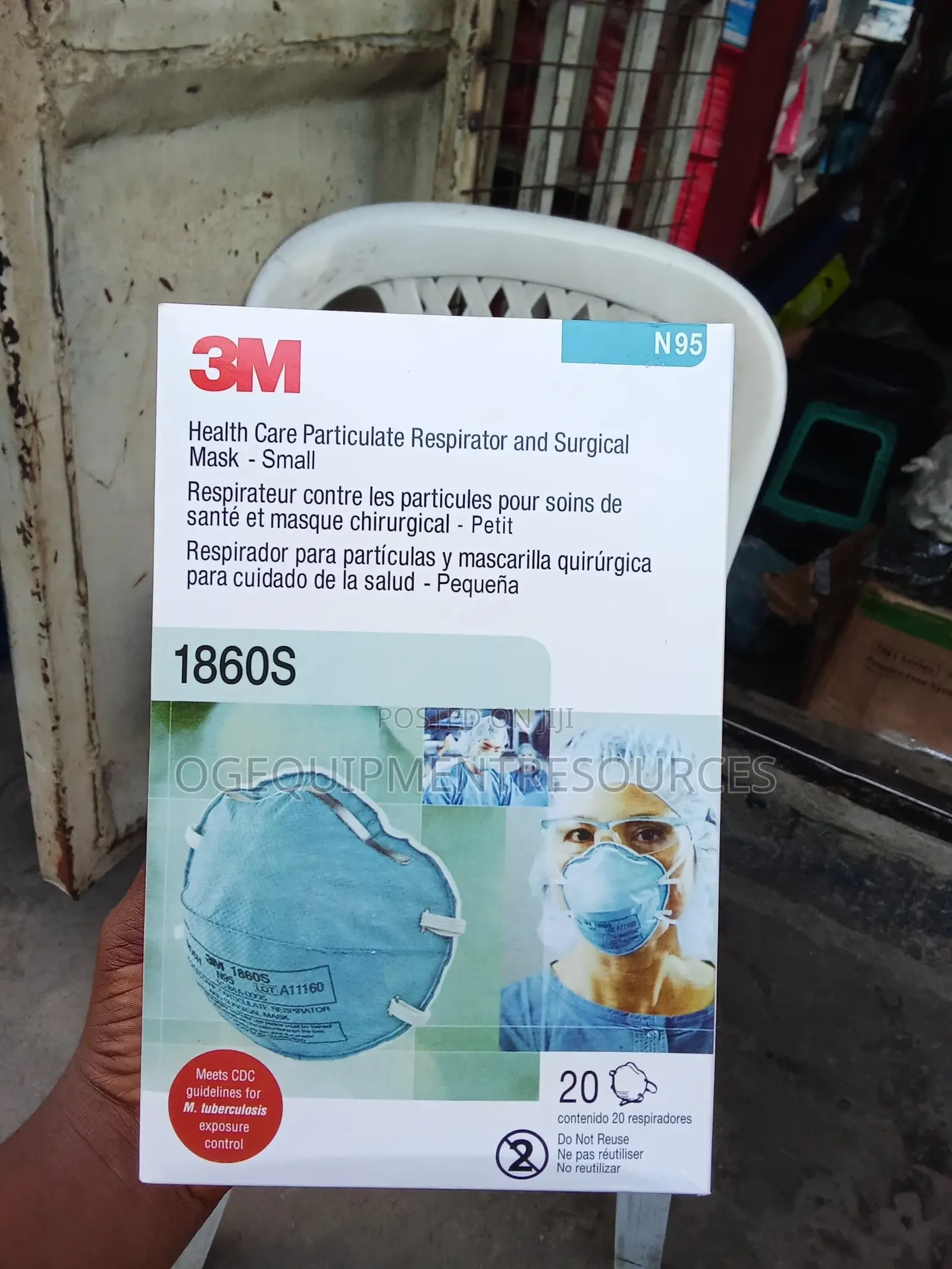3M Health Care Particulate Respirator and Surgical Mask.